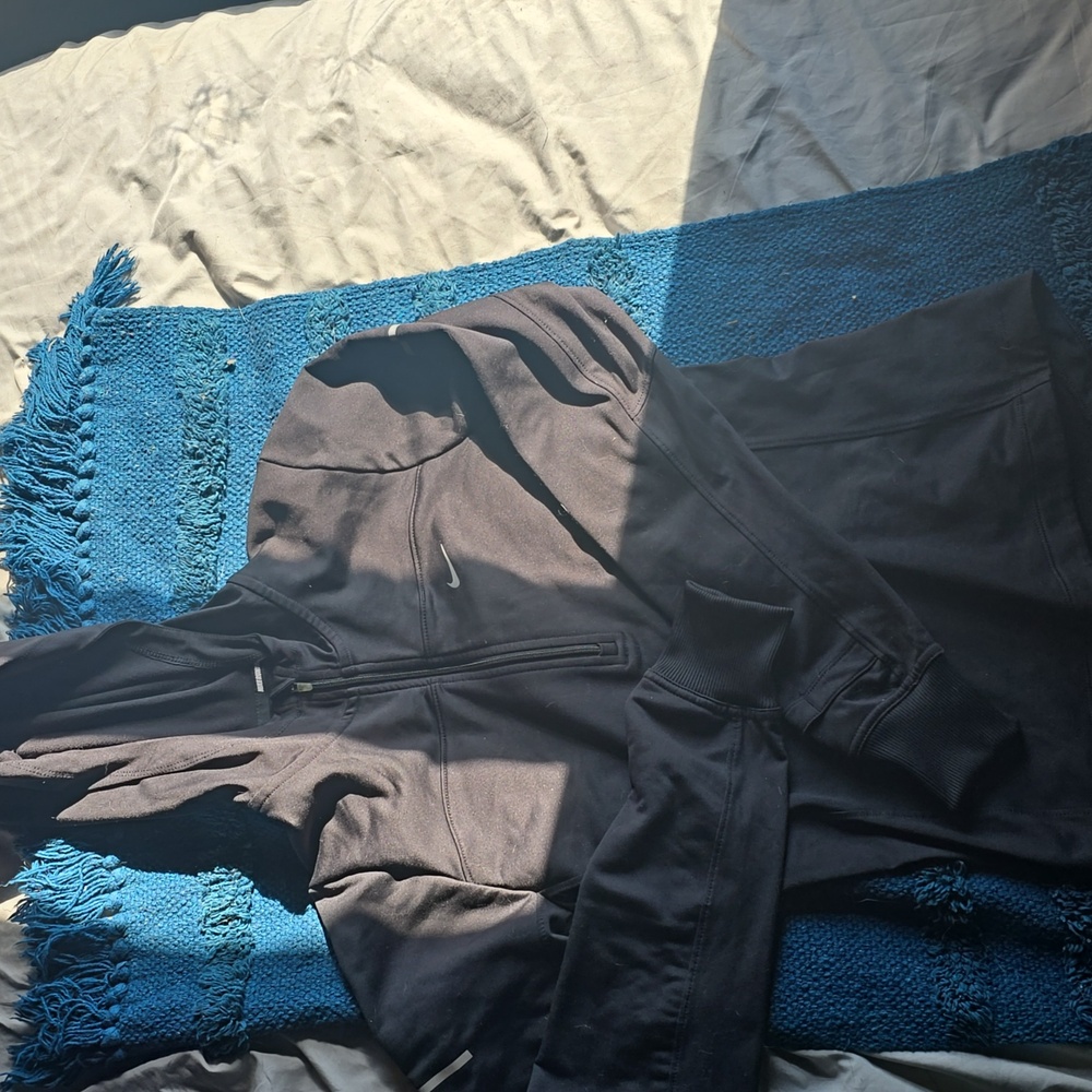 Clearance ! Nike Dri-Fit xs